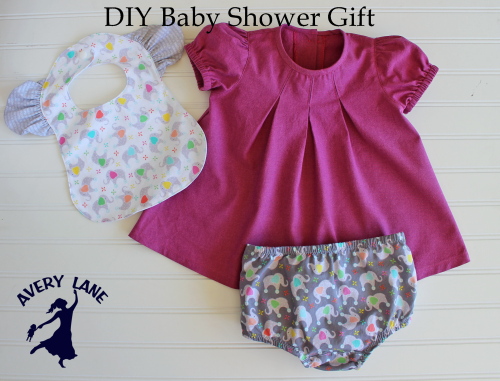 DIY Baby Shower Gift Set ruffle bum diaper cover - Avery Lane Sewing